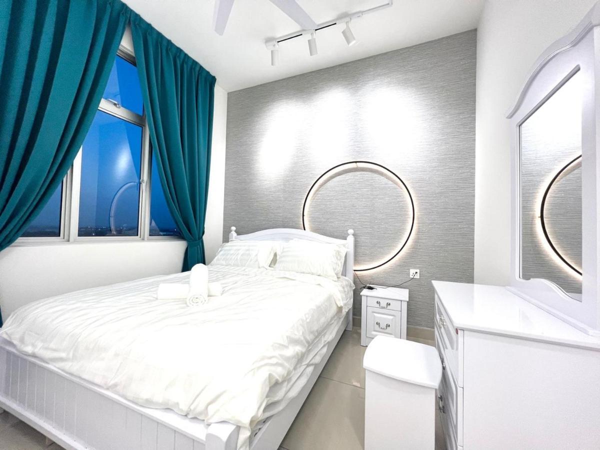 Sks Habitat 2Br By Luxecocoo Ck Johor Bahru Larkin Lägenhet Exteriör bild