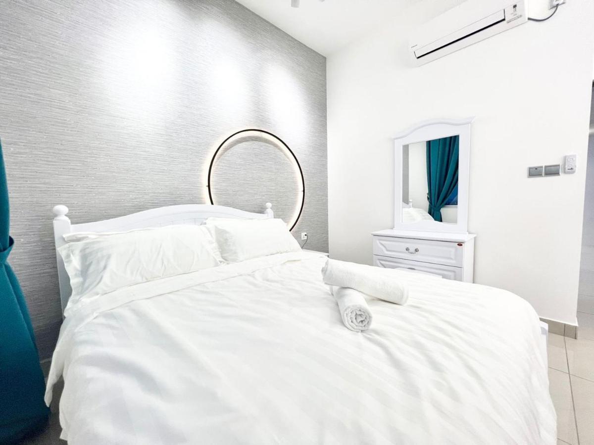 Sks Habitat 2Br By Luxecocoo Ck Johor Bahru Larkin Lägenhet Exteriör bild